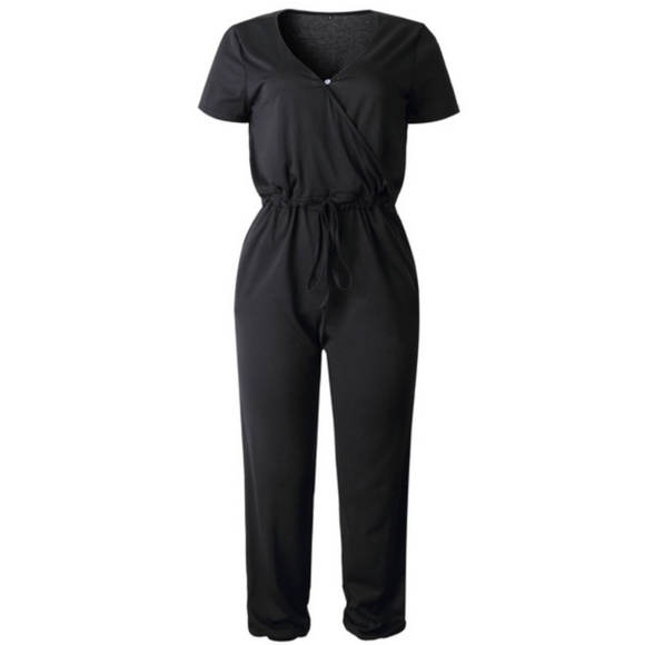 Tops - NEW! JUMPSUIT WITH SLEEVES. NEW